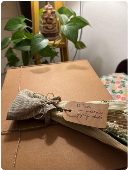Untosa bespoke gift 2